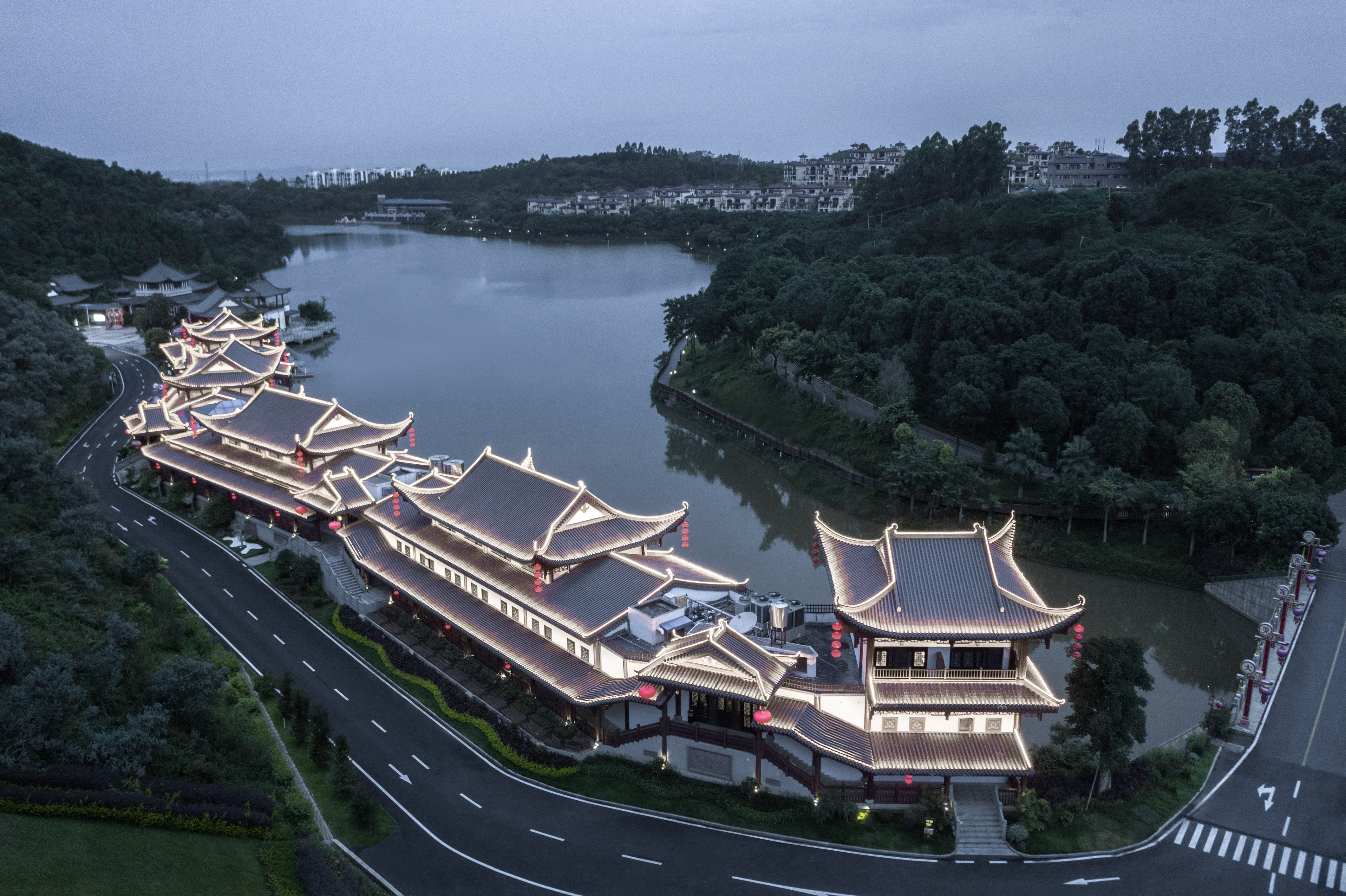 兴宁熙和湾凤栖湖酒店