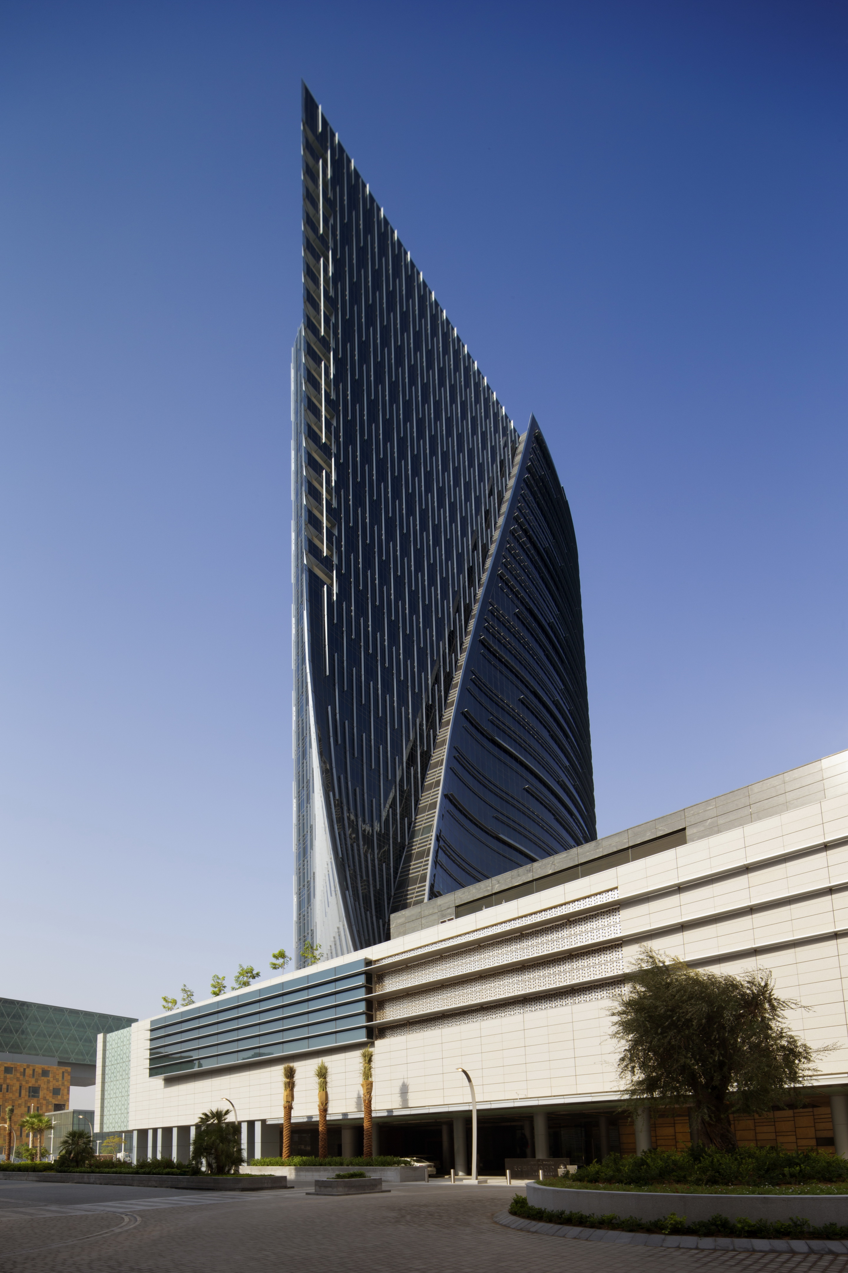 迪拜Rosewood Abu Dhabi商业综合体空间设计