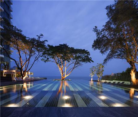 泰国Baan San Kraam住宅景观设计