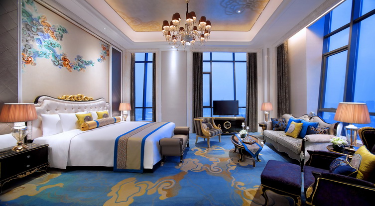 PS_King bedroom_13258.jpg