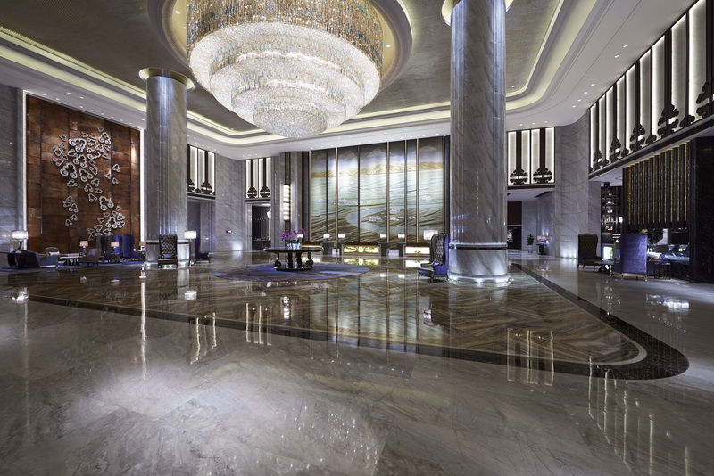 Lobby_SNP1034 1.jpg