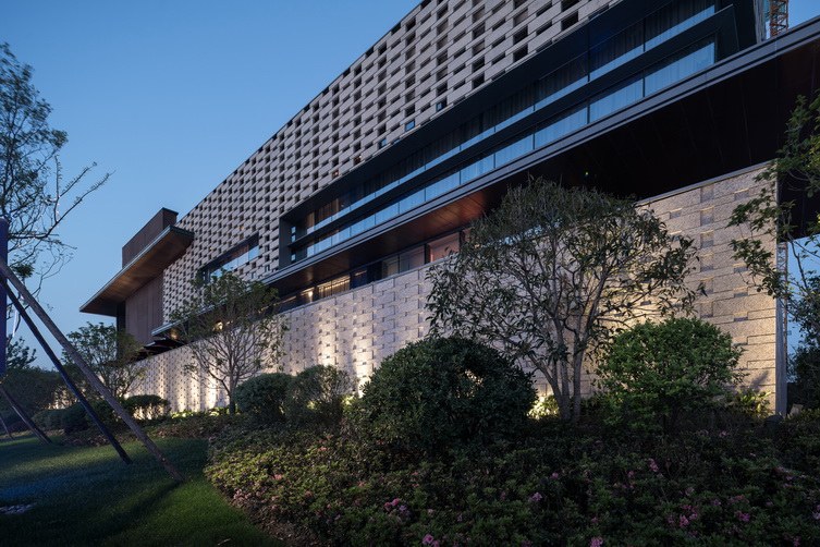 LC-196 02 南京魯能公館.jpg