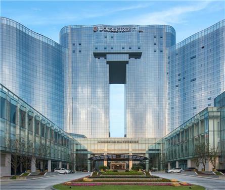 安順百靈希爾頓逸林酒店景觀設計
