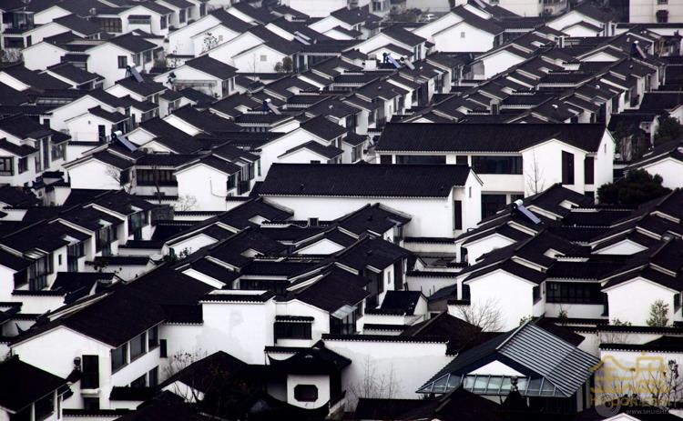 江南民居的屋面、天井、墙体（图片来源网络）.jpg