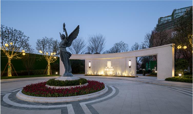 05.jpg