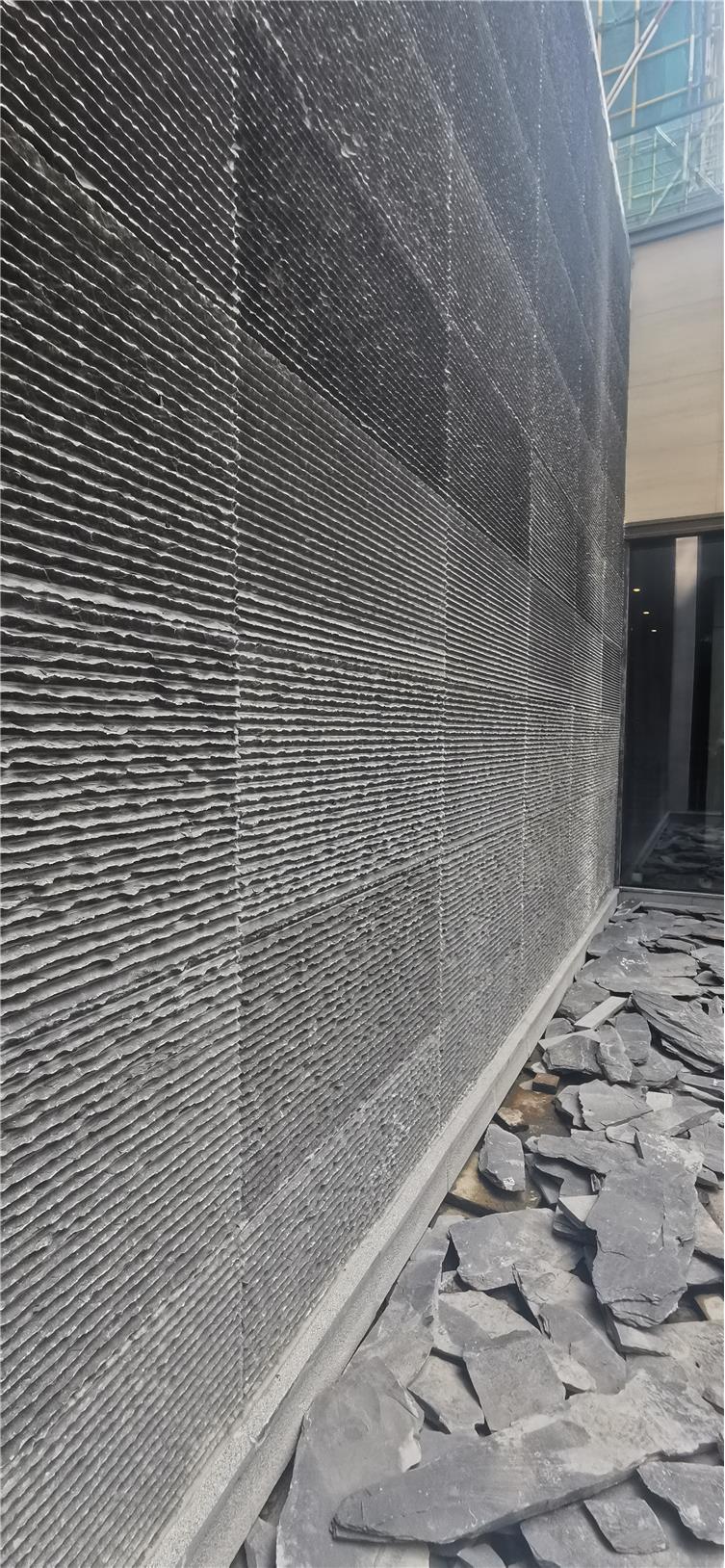 中國黑拉毛拉道面
