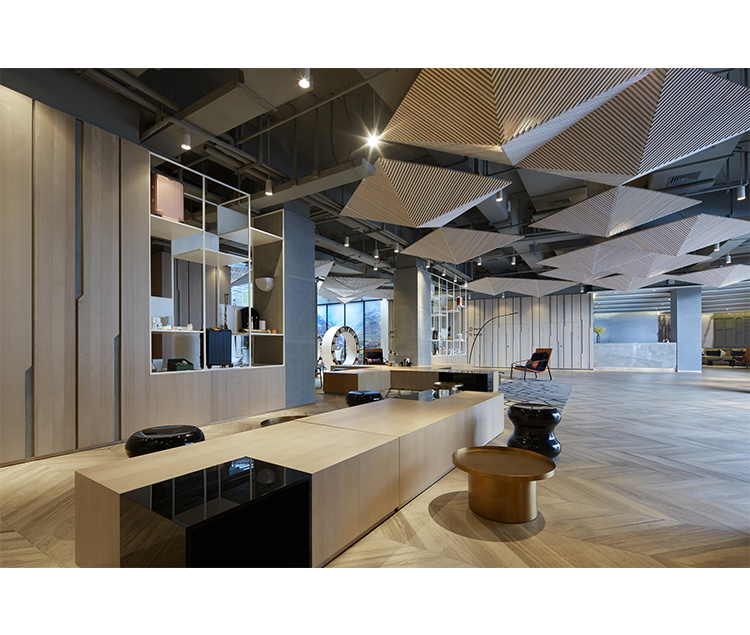 上海虹桥枢纽国展中心亚朵酒店