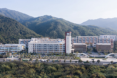 华南师范大学附属普宁学校