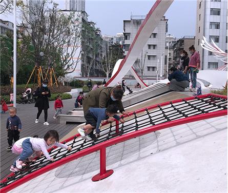 武漢 · 招瑞置業