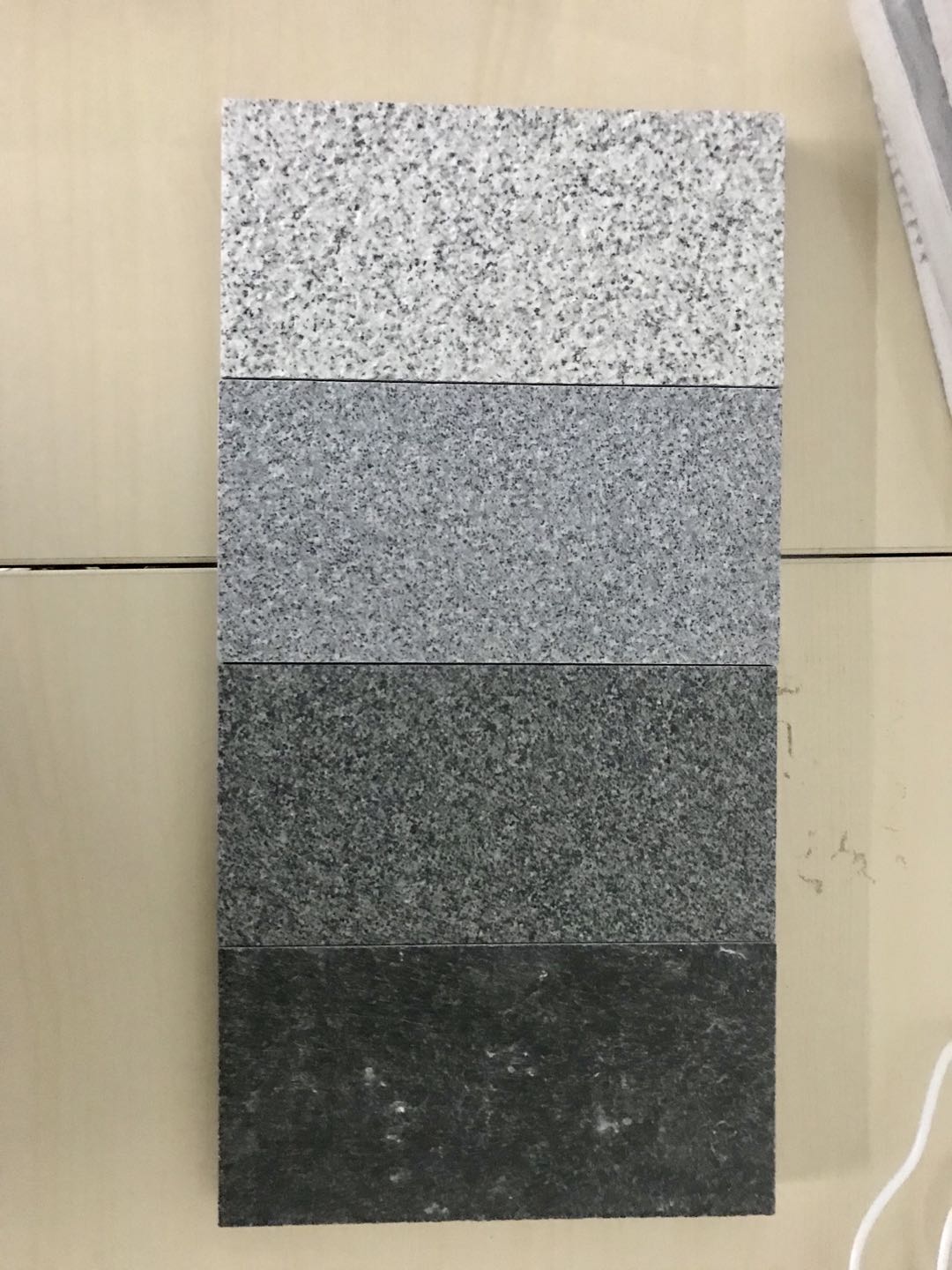 陶瓷PC砖（烧面芝麻白/灰/黑）、烧面中国黑