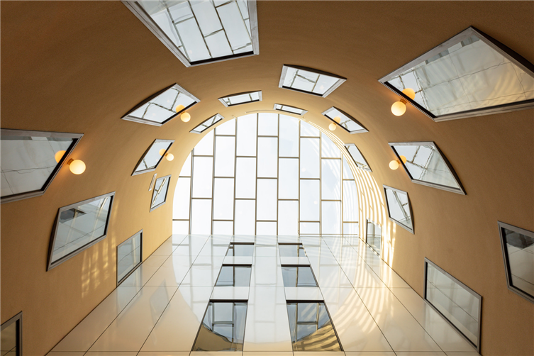 scandic-grand-central-atrium-view-futudesign-photo-marc-goodwin.jpg