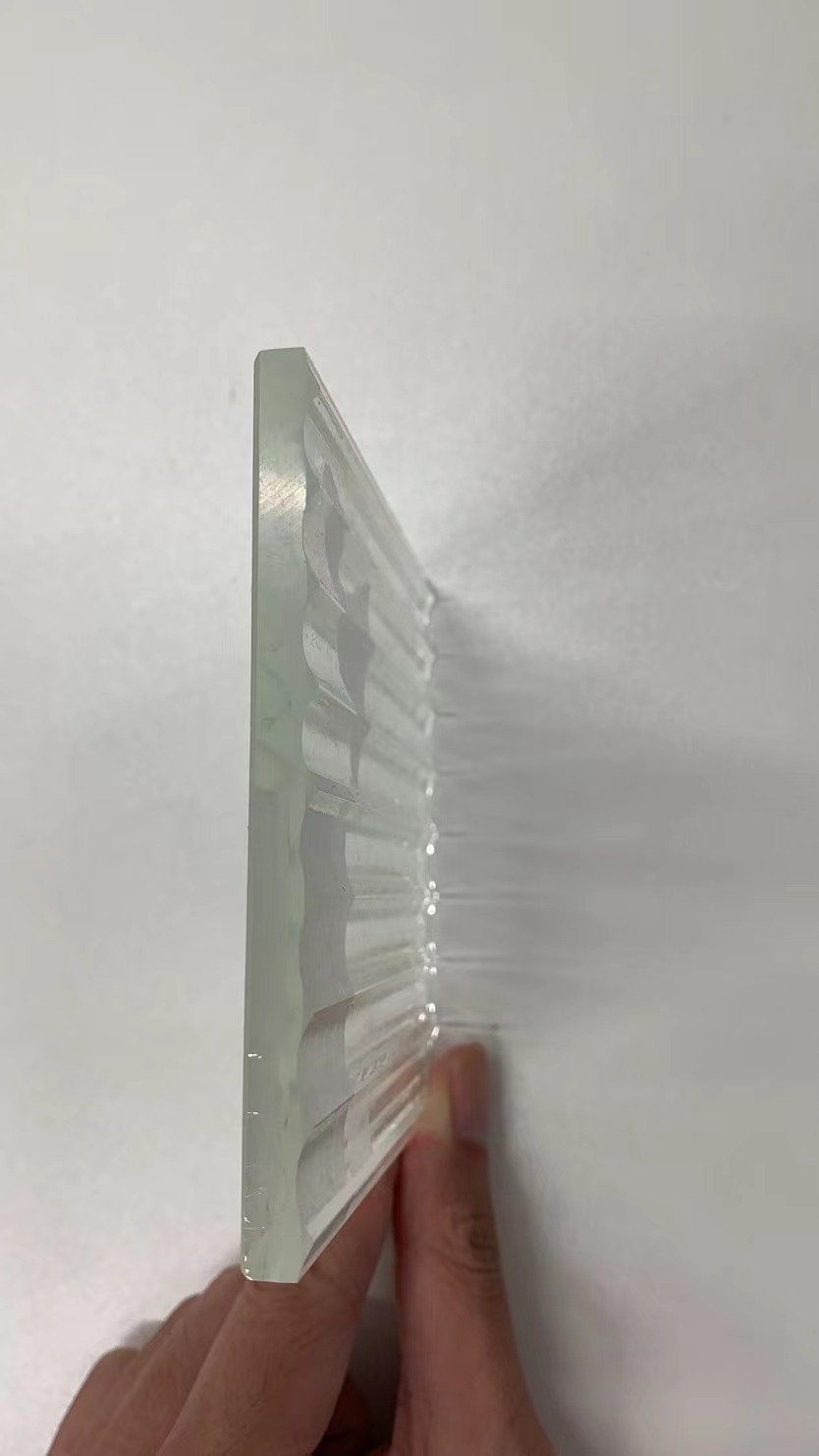 玻璃