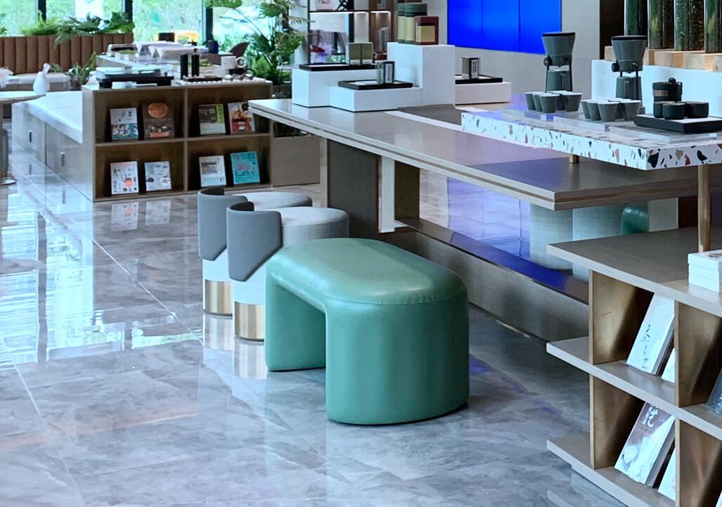 坐凳