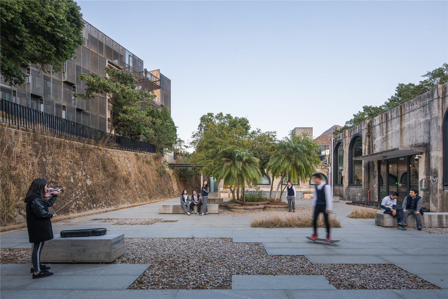 深圳明德学院