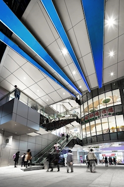 南宁祖龙AC MALL科技艺术购物中心