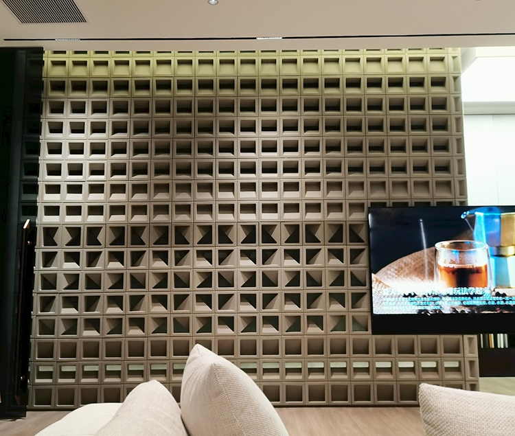 3 (6)