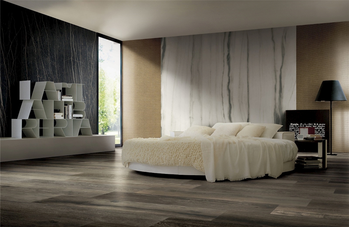 薄板熊猫白 法国榉木巧克力色 家装  现代 卧室 背景墙 实景