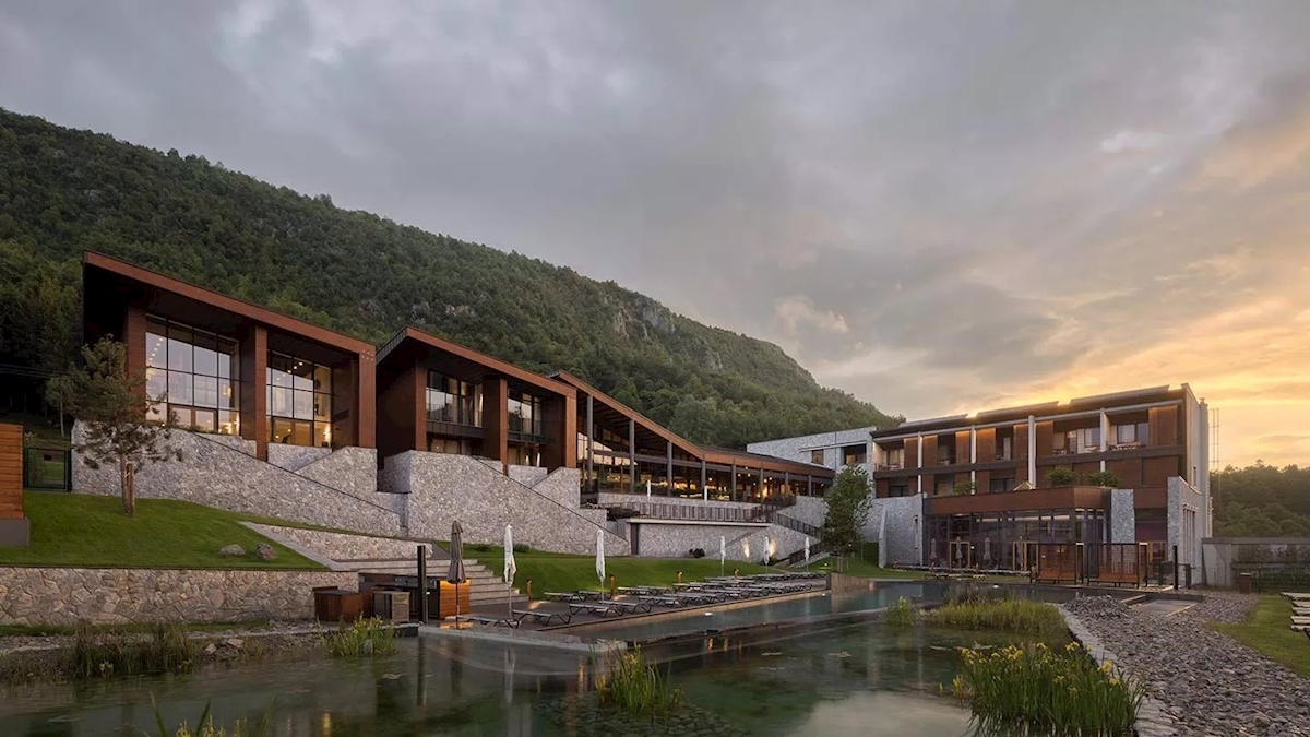 塞爾維亞拉-蒙達酒店 Ramonda Hotel（邁普斯系列米色30×60啞光、淺灰色60×60啞光、細木系列灰褐色15×120、20×120、30×120啞光） (28)