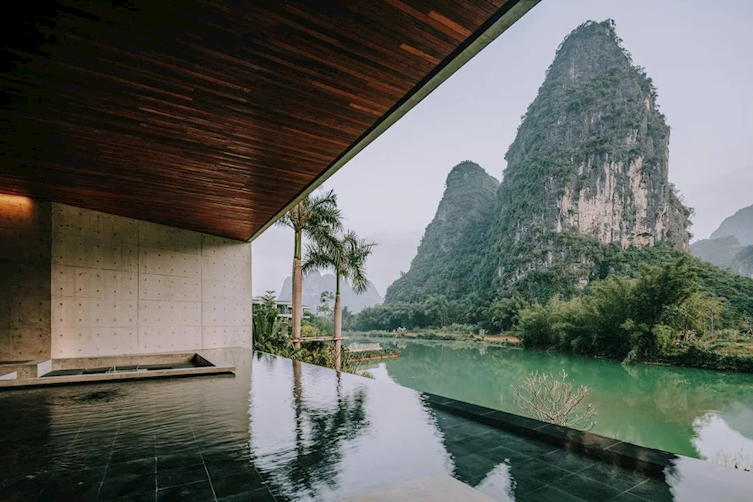 广西崇左秘境丽世度假村及别墅
