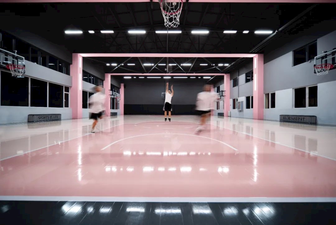 昆明-元素体育篮球馆橄榄树店